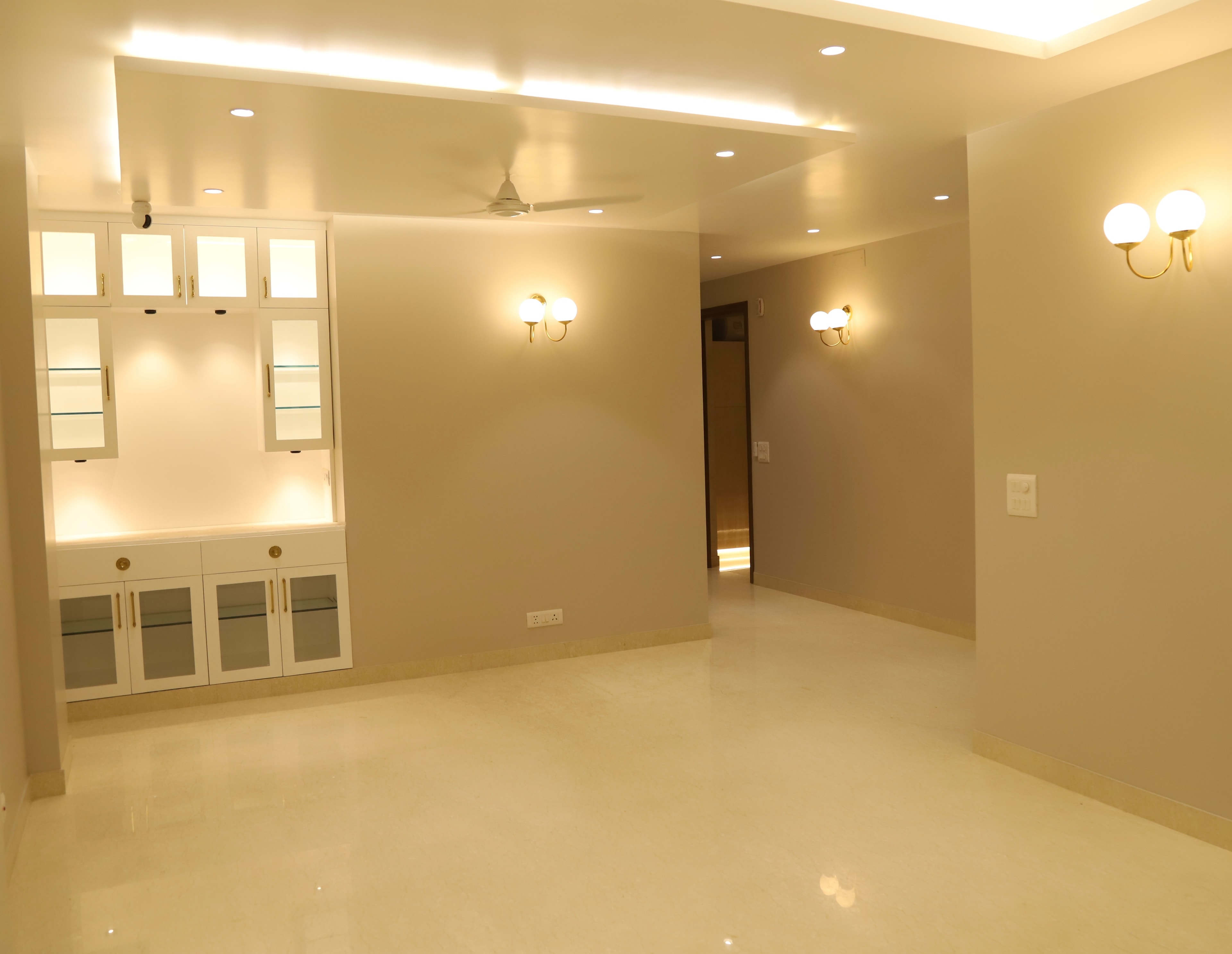 Lajpat — interior view