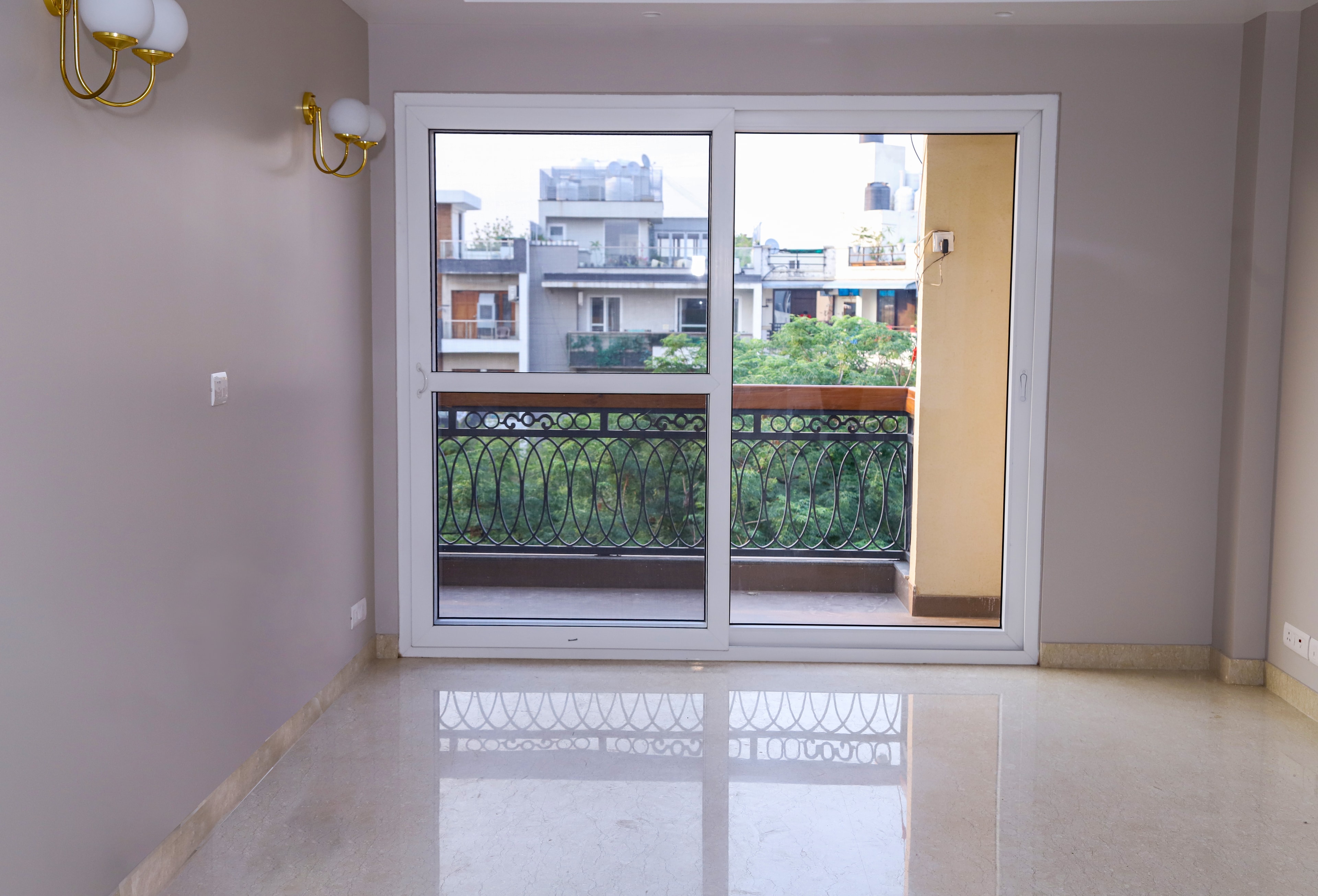 Lajpat — interior view